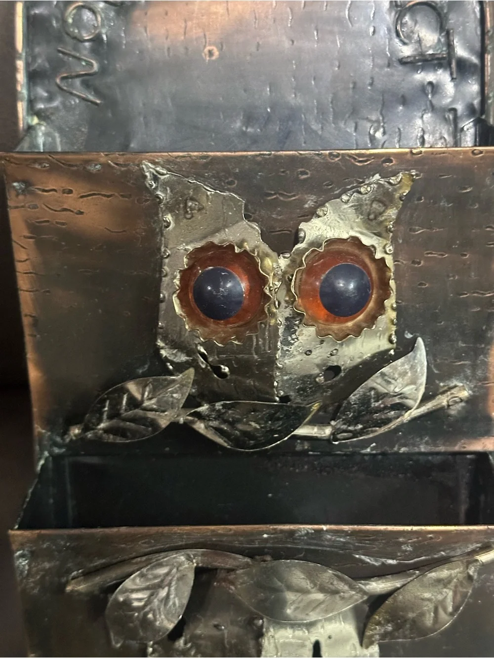 Wall-Mount 3-Tier Owl Mail Organizer vintage.